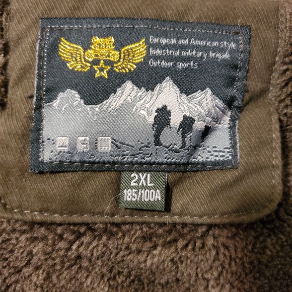 Fall jacket - Picture 4 of 5